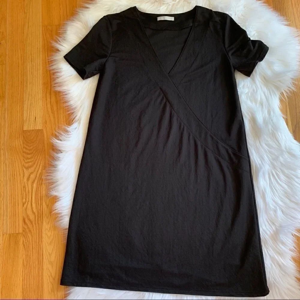 Women’s Zara Black Short Sleeve Dress Size Small